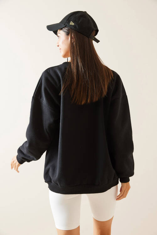 Siyah Bisiklet Yaka Nakışlı Sweatshirt 5KXK8-48978-02 - 6