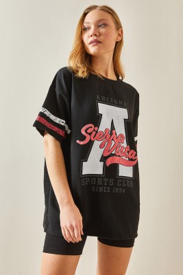Siyah Bisiklet Yaka Önü Baskılı Oversize Tişört 4KXK1-47926-02 - 2