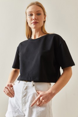 Siyah Bisiklet Yaka Oversize Crop Tişört 4KXK1-47899-02 