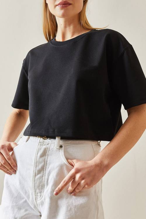 Siyah Bisiklet Yaka Oversize Crop Tişört 4KXK1-47899-02 - 1