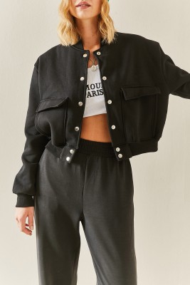 XHAN - Siyah Çıtçıt Düğmeli Crop Bomber Ceket 3YXK4-47551-02