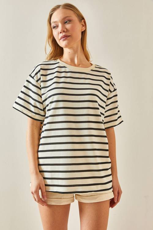 Siyah Çizgili & Bisiklet Yaka Oversize Tişört 4KXK1-47928-02 - 3