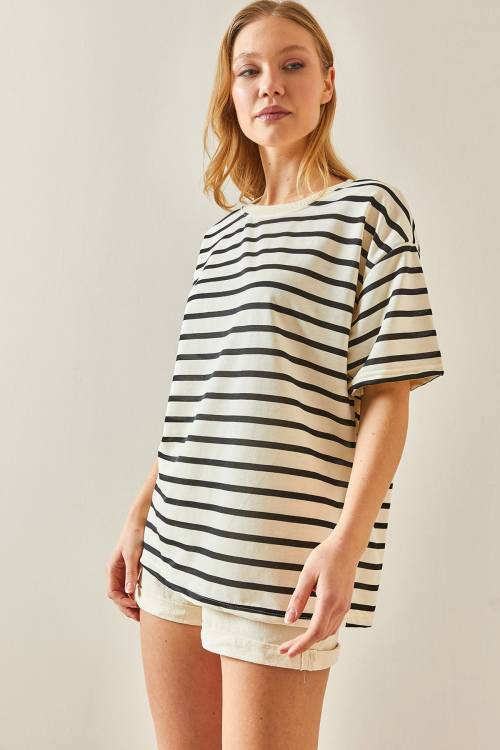 Siyah Çizgili & Bisiklet Yaka Oversize Tişört 4KXK1-47928-02 - 6
