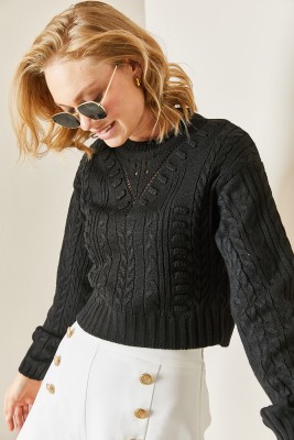 Siyah Delikli Crop Kazak 3YXK3-47506-02 - 2