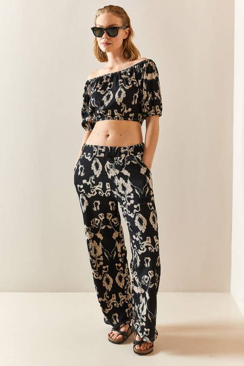 Siyah Desenli & Dokulu Crop İkili Takım 3YXK8-47340-02 - 3