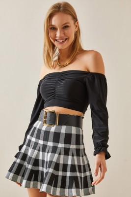 Siyah Düşük Omuz Büzgülü Crop Bluz 4KXK2-47782-02 - 6