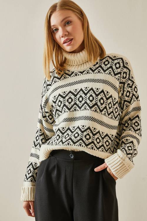 Siyah Etnik Desenli Boğazlı Crop Kazak 4KXK3-47590-02 - 4