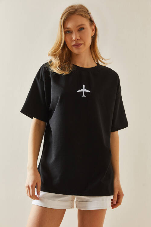 Siyah Figür Detaylı Bisiklet Yaka Oversize Tişört 5YXK1-48003-02 - 4
