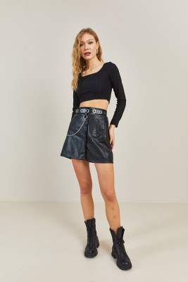 Siyah Kare Yaka Crop Bluz 3KXK2-46665-02 - 2