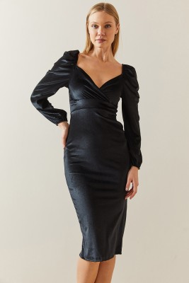 XHAN - Siyah Karpuz Kol Göğüs Dekolteli Kadife Midi Elbise 4KXK6-47850-02