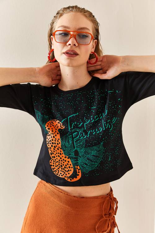 Siyah Leopar Desenli Crop Tişört 3YXK1-47319-02 - 3