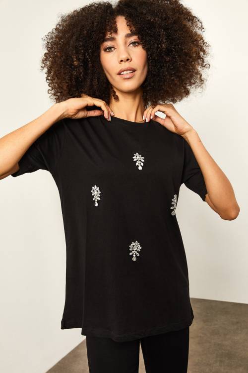 XHAN - Siyah Önü Taşlı T-Shirt 2KXK1-45780-02