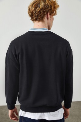 Siyah Peluş Baskılı Sweatshirt 2KXE8-45351-02 - 5