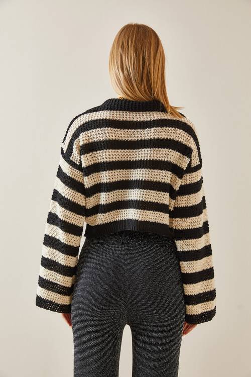 Siyah Polo Yaka Çizgili Crop Kazak 4KXK3-47767-02 - 8