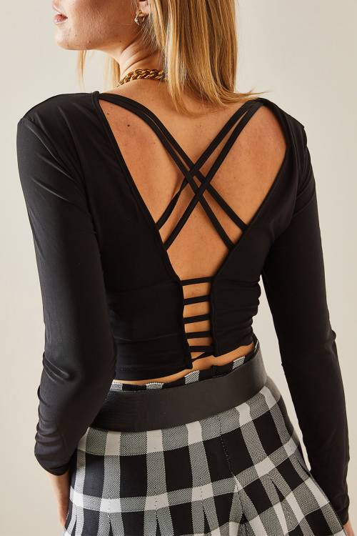 Siyah Sırt Dekolteli Biyeli Crop Bluz 4KXK2-47781-02 - 1