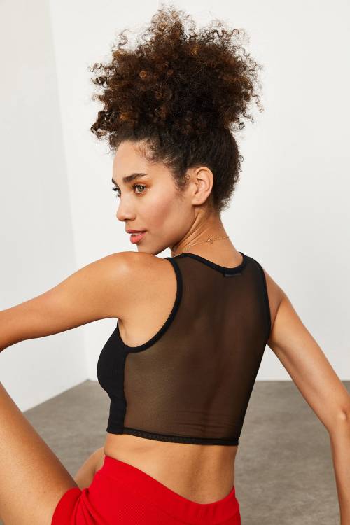 Siyah Tül Detaylı Crop Top Bluz 1YXK2-45195-02 - 7