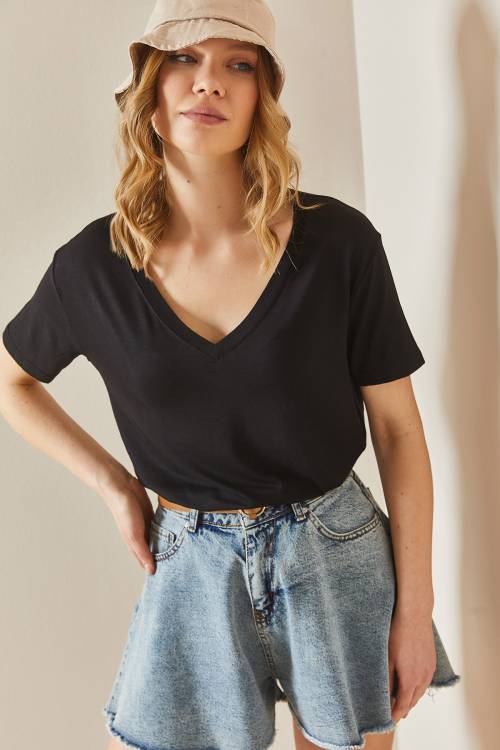 Siyah V Yaka Basic Tişört 3YXK1-47009-02 - 2