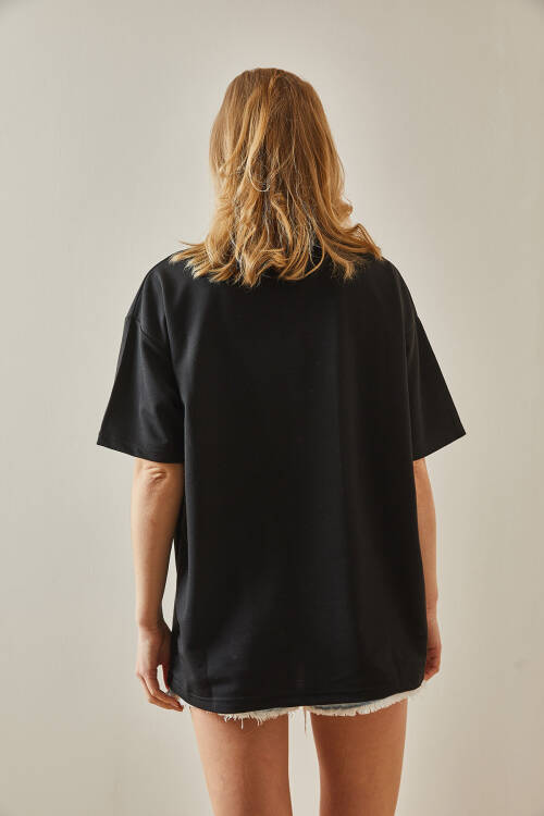 Siyah Yazılı Bisiklet Yaka Oversize Tişört 5YXK1-47969-02 - 6
