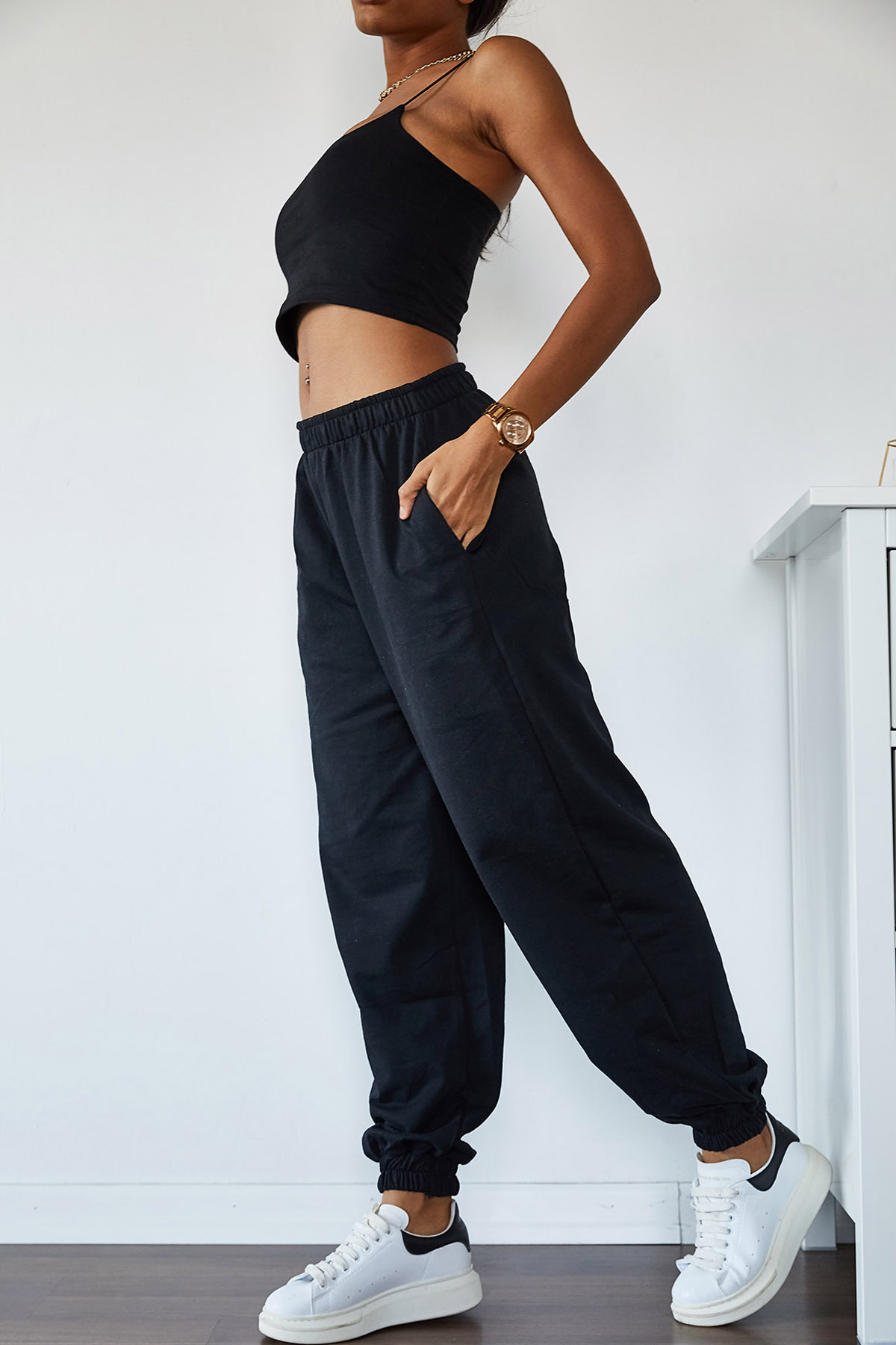 XHAN - Siyah Yüksek Bel Paçası Lasiktli Oversize & Bol Kesim Eşofman Altı 1KXK8-44536-02