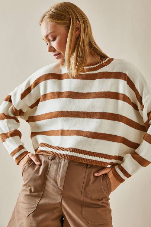 Taba Bisiklet Yaka Çizgili Crop Kazak 4KXK3-47589-30 - 2