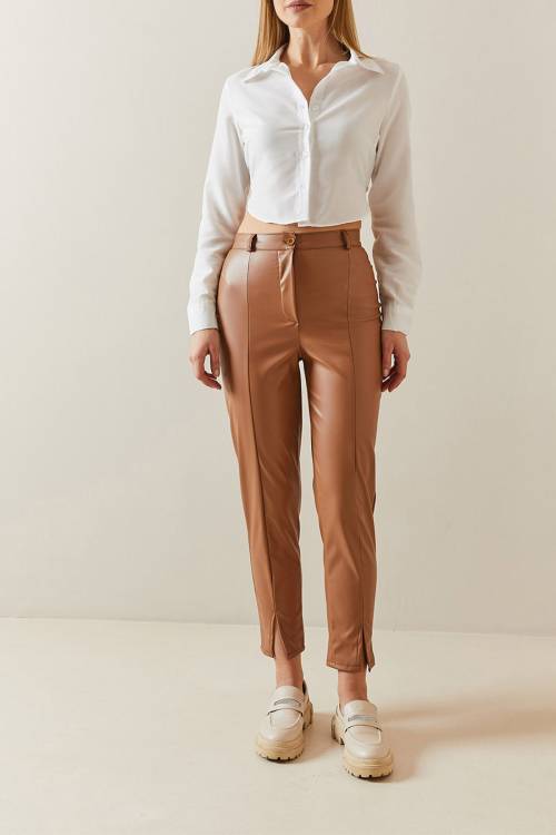 Taba Paçası Yırtmaçlı Deri Görünümlü Pantolon 4KXK5-47844-30 - 1