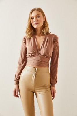 Vizon Drape Detaylı Dekolteli Bluz 4KXK2-47693-29 - 3